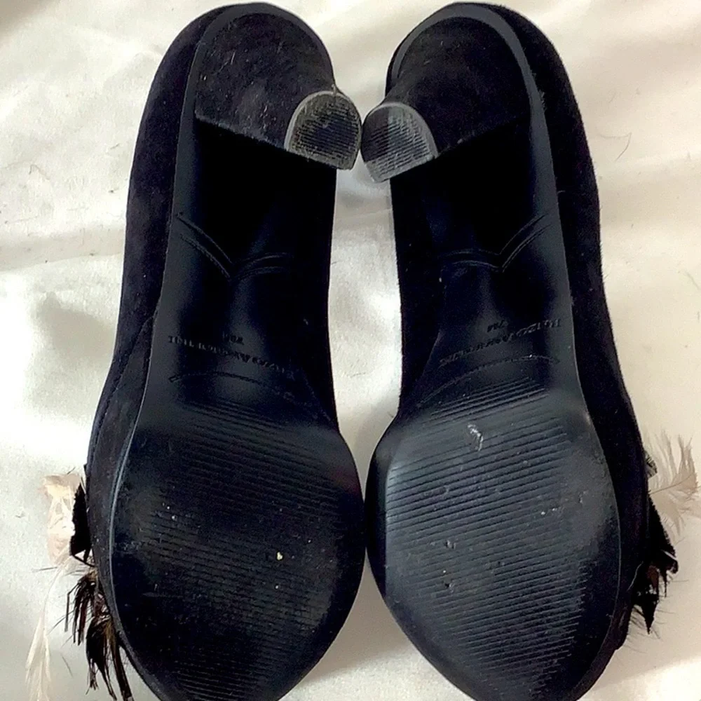 ENZO Angiolini Red Carpet Black Suede Pump, Mink, Peacock Feathers & Jewels EUC